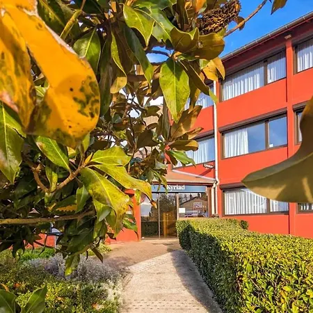 Kyriad Lyon Est - Eurexpo Hotel