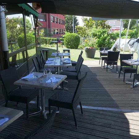 Kyriad Lyon Est - Eurexpo Hotel 3*