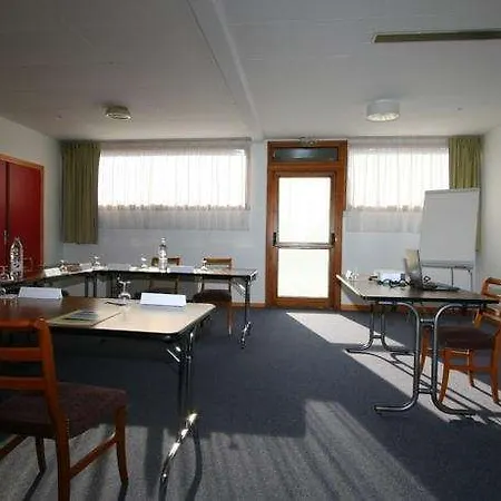 Kyriad Lyon Est - Eurexpo Hotel Genas