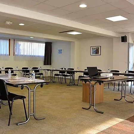 Kyriad Lyon Est - Eurexpo Hotel Genas