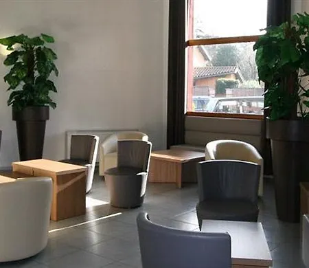 Hotel Kyriad Lyon Est - Eurexpo 3*