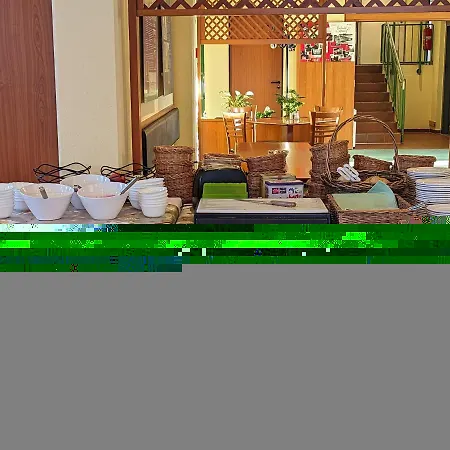 Hotel Kyriad Lyon Est - Eurexpo