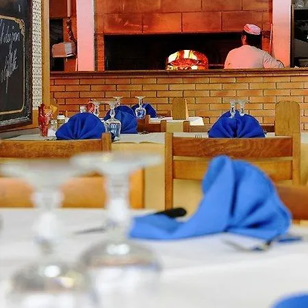 Kyriad Lyon Est - Eurexpo Hotel Genas