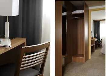 Hotel Kyriad Lyon Est - Eurexpo 3*