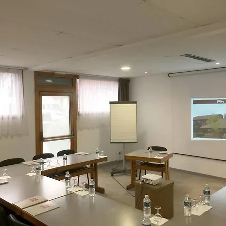 Hotel Kyriad Lyon Est - Eurexpo 3*