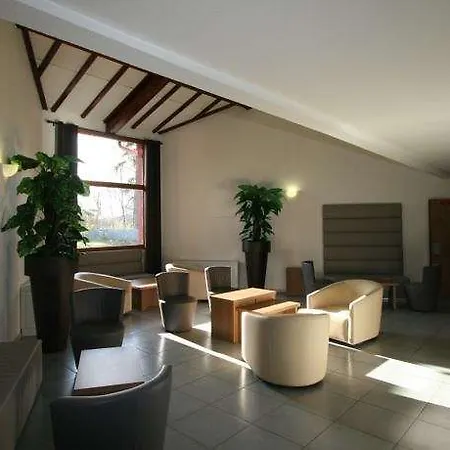 Hotel Kyriad Lyon Est - Eurexpo Genas